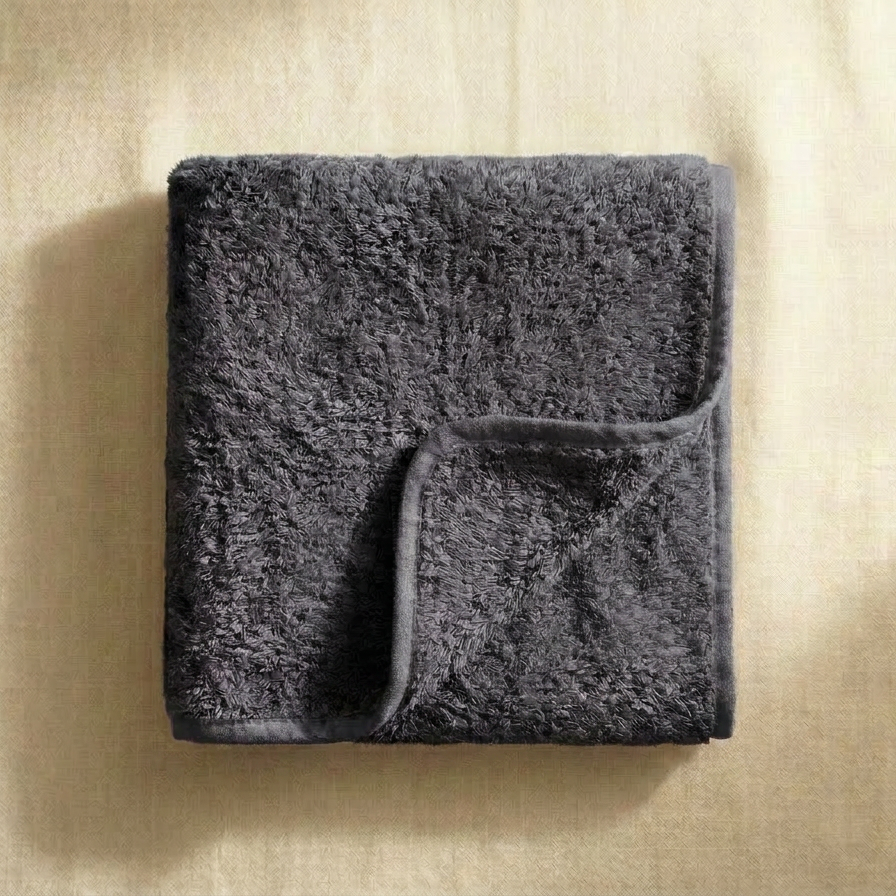 The SOOTH Signature Bath Towel